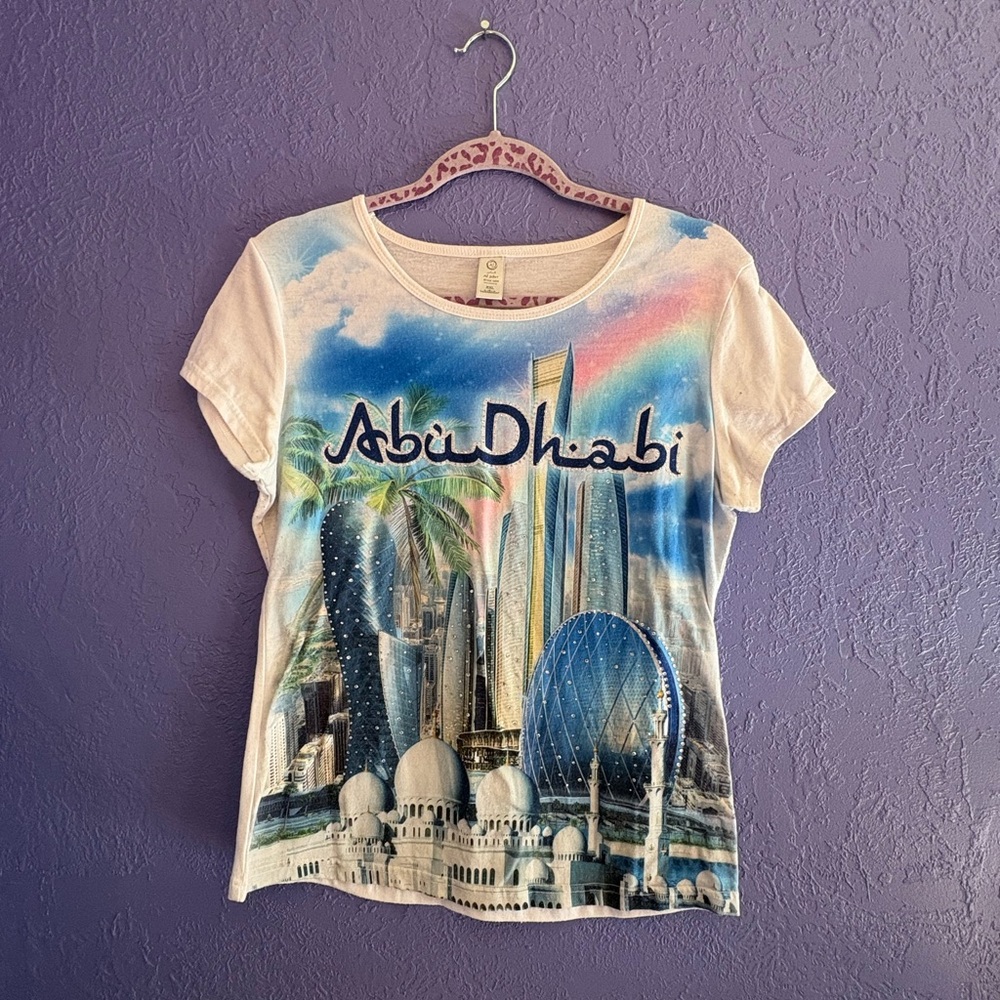 abu dhabi tee